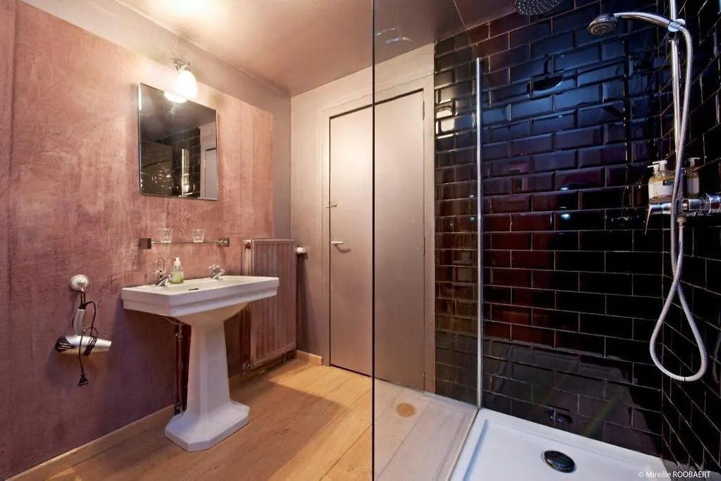 *** Bed & Breakfast B&B Le Coup De Coeur Brussels Belgium